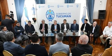 Como parte del acuerdo, se estableció también la realización de reuniones periódicas entre los representantes del sector y el Gobierno.