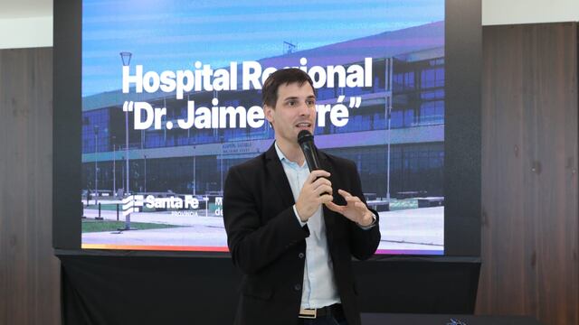 El intendente de Rafaela, Leonardo Viotti habla sobre el Hospital Regional "Dr. Jaime Ferré".