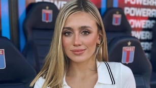 Morena Beltrán lanzó un emprendimiento familiar de ropa: qué prendas vende y cuánto cuestan