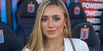 Morena Beltrán lanzó un emprendimiento familiar de ropa: qué prendas vende y cuánto cuestan