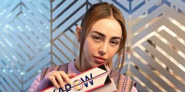 La cantante rosarina anticipó cómo será su debut en la serie de Netflix.