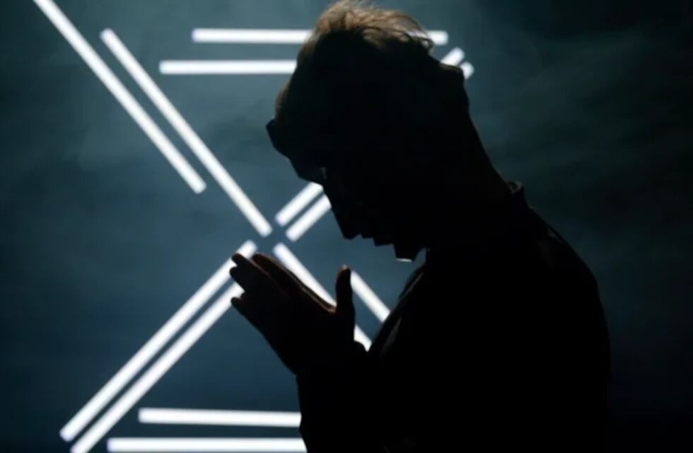 El streamer Axozer mostró su cara por primera vez en Twitch