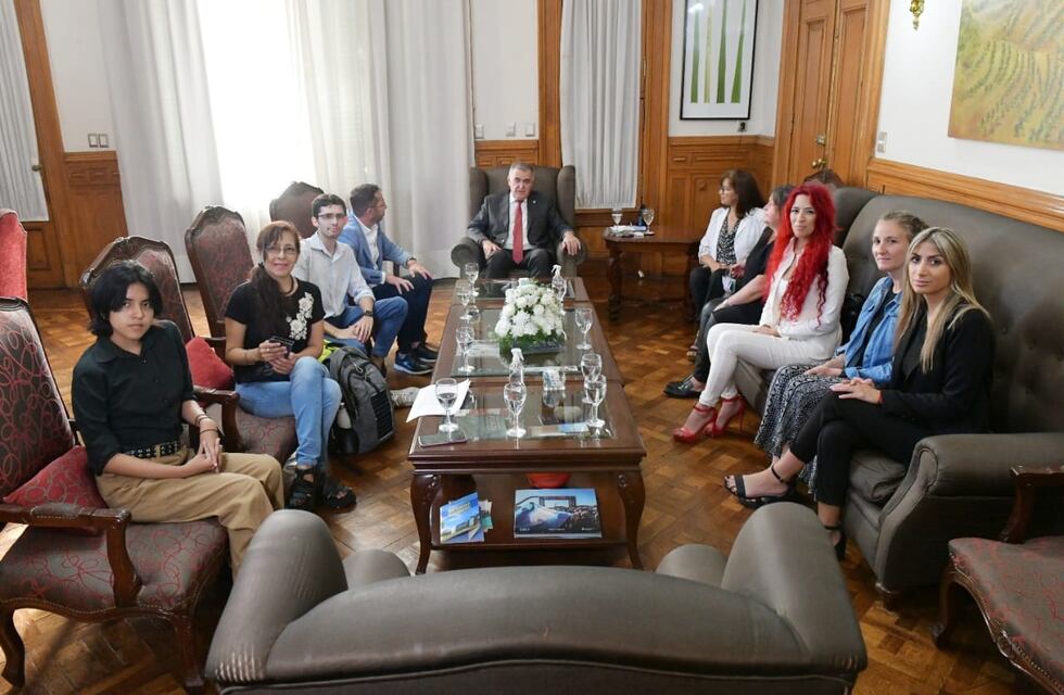 Osos de San Pedro: Jaldo se reunió con representantes de asociaciones animalistas para tratar la situación