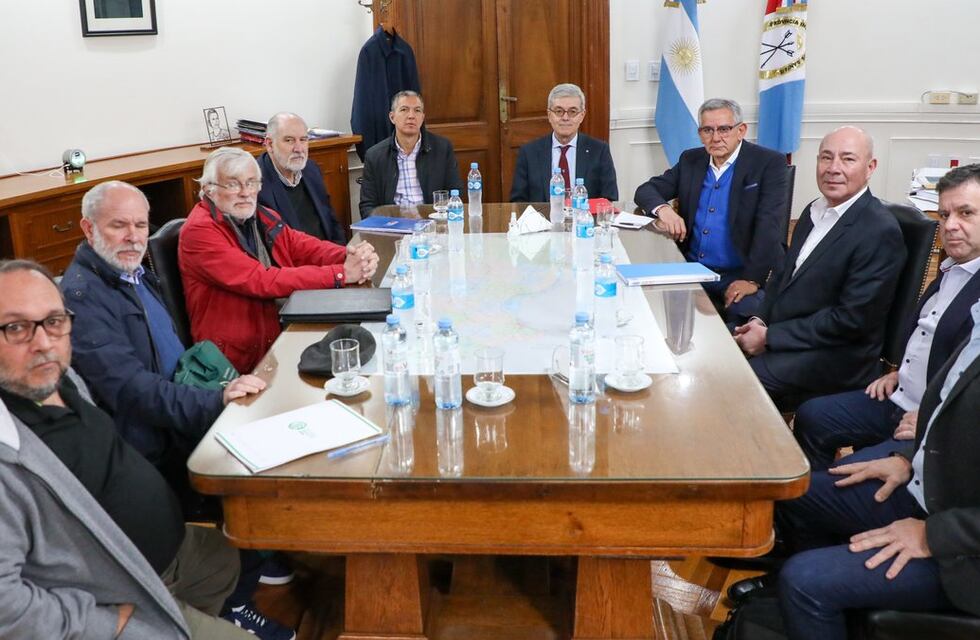 Santa Fe reabrió la paritaria estatal enfocada en descuento de días de paro