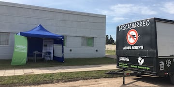 campaña de descacharreo en Villa Italia, Tres Arroyos