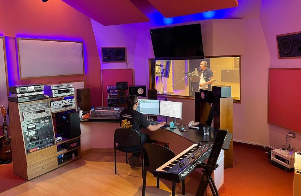 La Casa de Papel: quién es Martín Rodríguez y cómo llegó a ser la voz elegida por Netflix