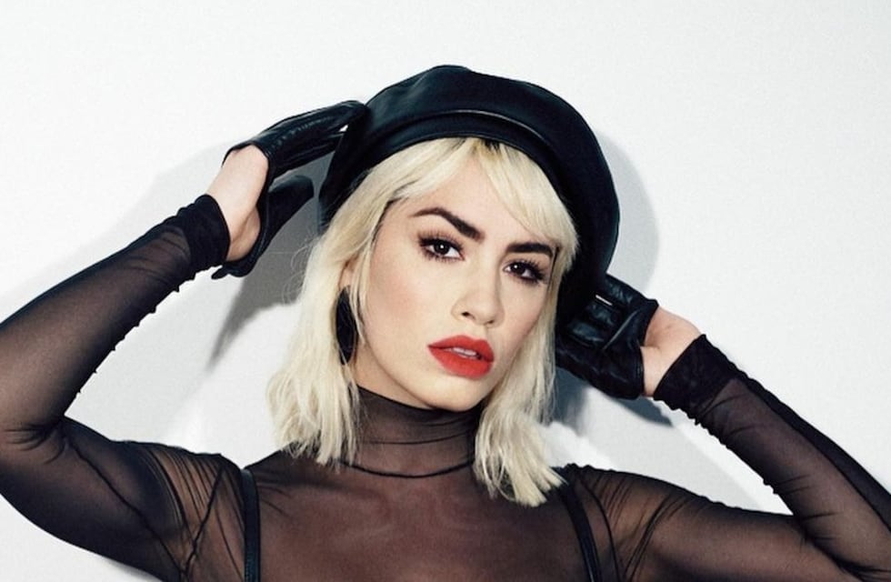 Desde la altura: Lali Espósito cautivó a sus fans con un look urbano y les propuso un reto que es un fuego