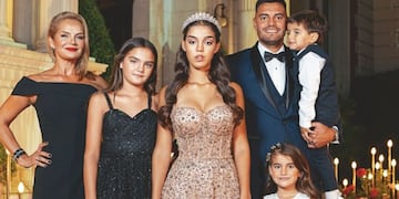 ¡Una fortuna! Se filtró la millonaria cifra en dólares que gastó Chiquito Romero en la fiesta de 15 de su hija.