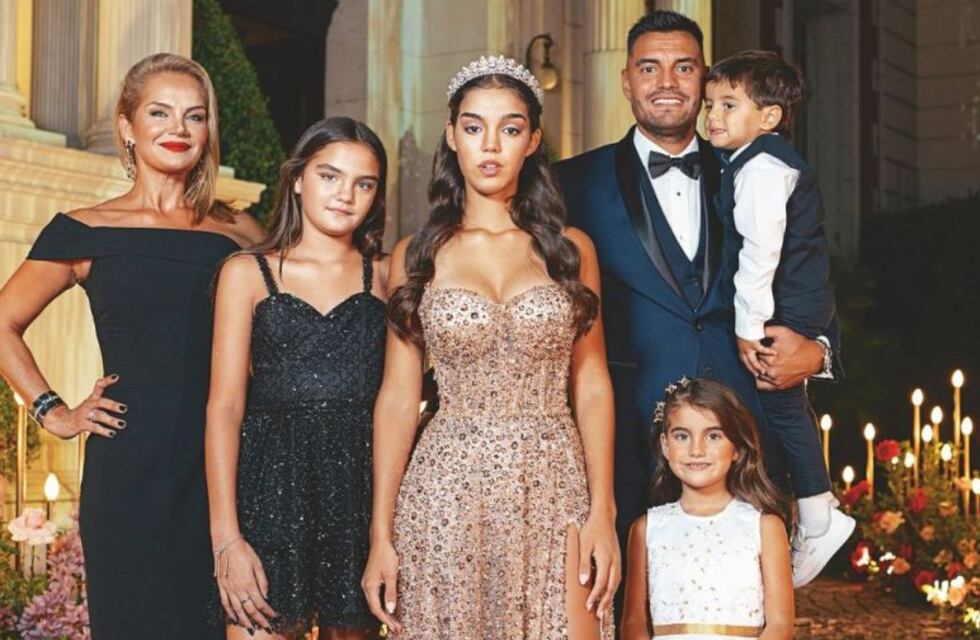 ¡Una fortuna! Se filtró la millonaria cifra en dólares que gastó Chiquito Romero en la fiesta de 15 de su hija