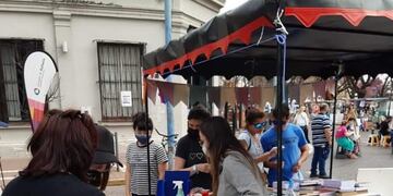 Este domingo 2 de octubre se hará la feria postergada de la Semana del Libro