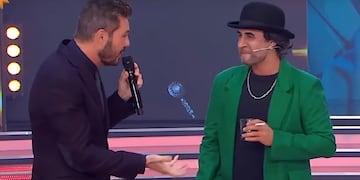 Ulises Bueno imitó a Sabina.