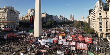 La marcha en el Obelisco.
