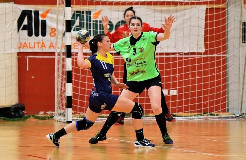 Nicole Bernabei continuará jugando en la Serie A1 del handball italiano