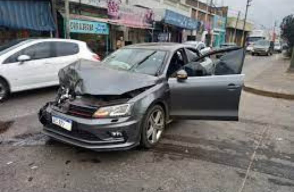 Balearon al líder de la barra brava de Laferrere