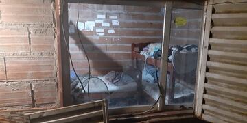 Destrozó la vivienda donde vivía con su ex