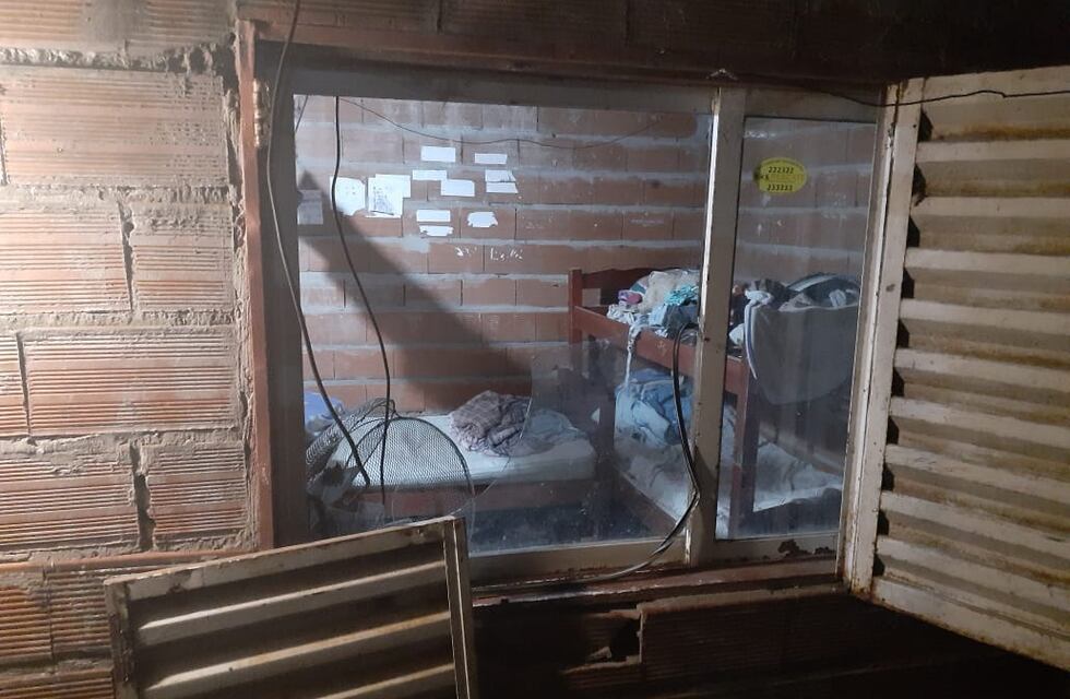 Destrozó la vivienda donde vivía con su ex