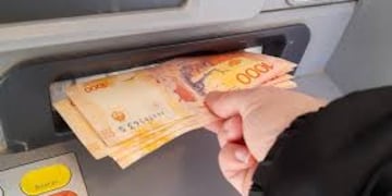 Inicia el pago de salarios a estatales.