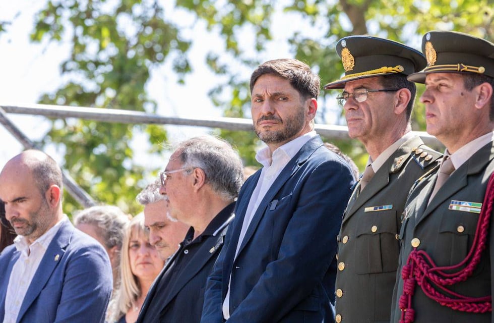 Pobreza del 52,9 % en Argentina: Maximiliano Pullaro busca el “camino productivo”