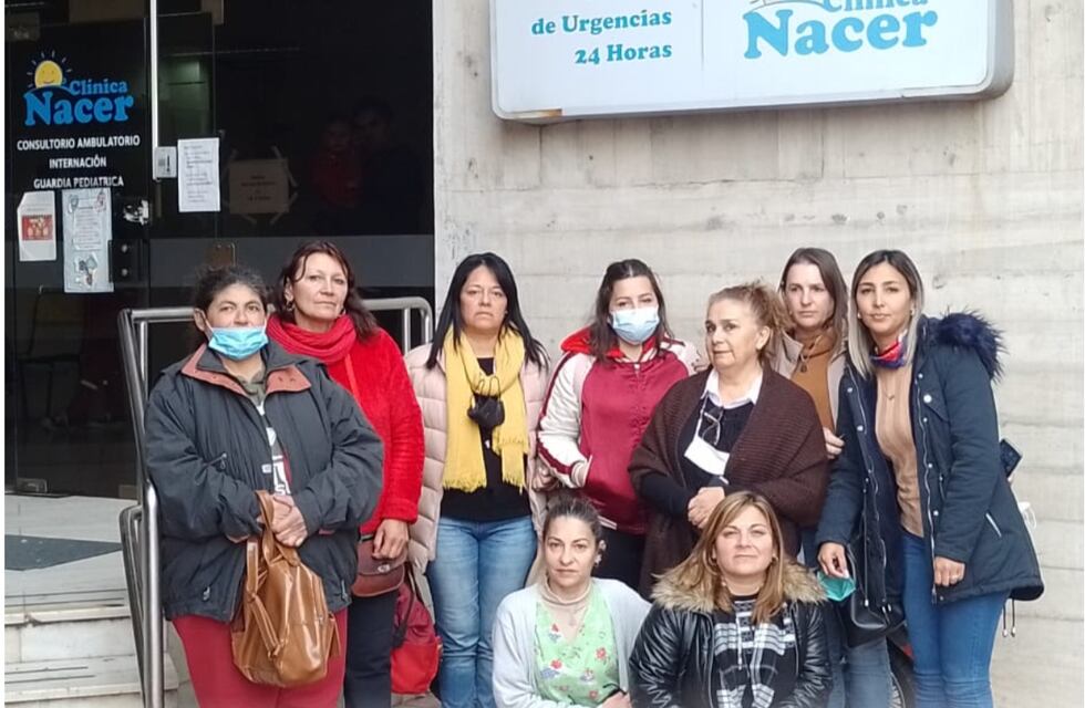 Los empleados de la Clínica Nacer, en asamblea permanente, piden la intervención de Perotti