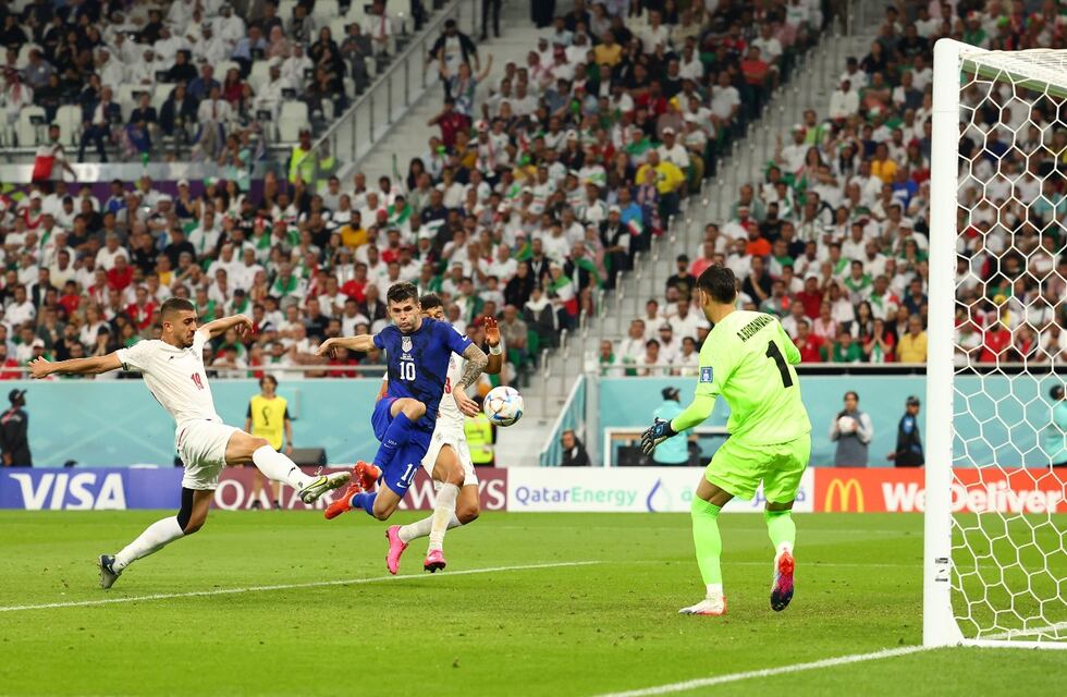 Mundial de Qatar 2022: Estados Unidos superó a Irán y se metió de lleno a los octavos de final