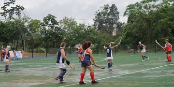 Iguazú: Primera jornada del encuentro nacional de Mamis hockey +55