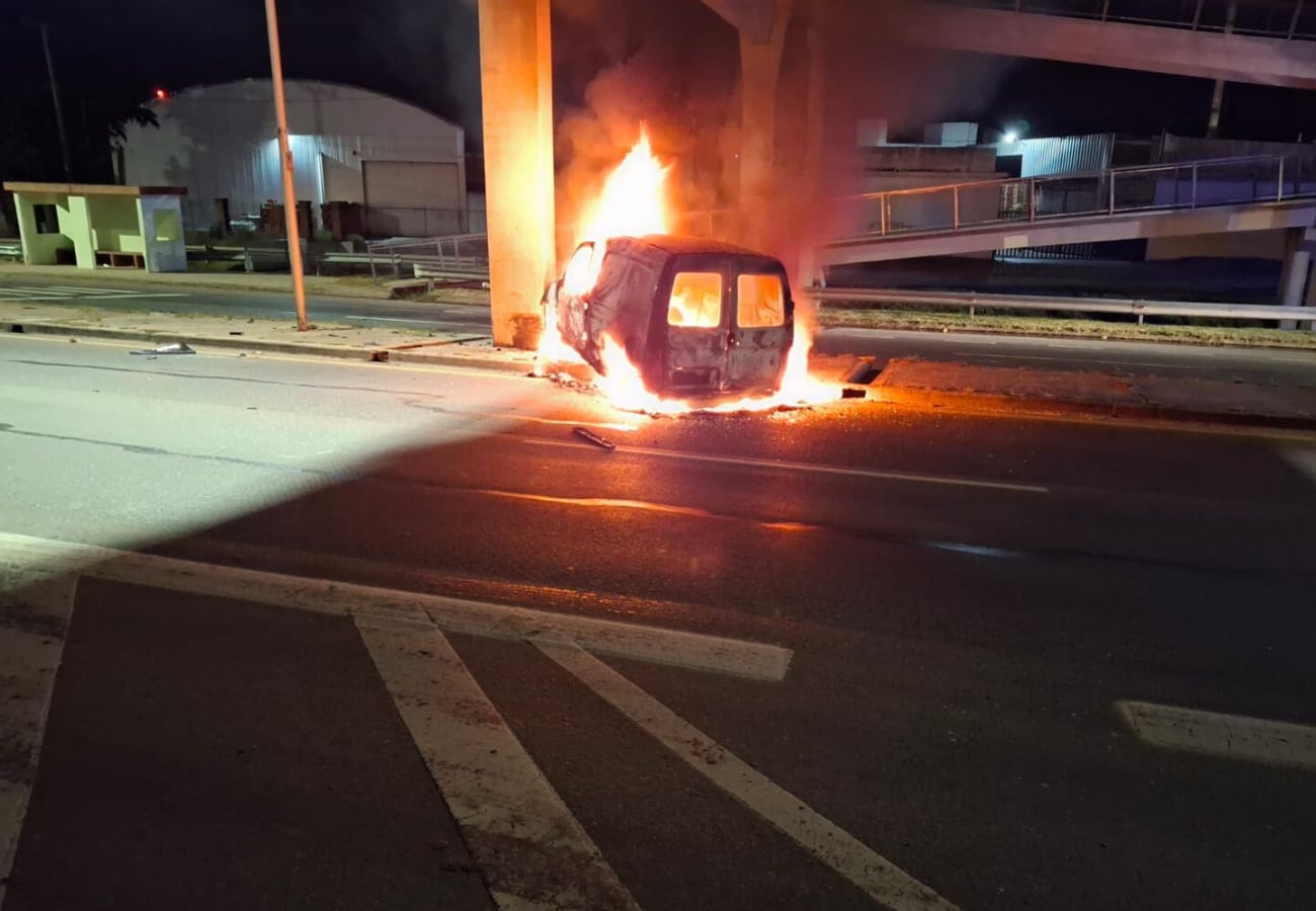Chocó contra una columna y falleció. (Foto: Policía de Córdoba)