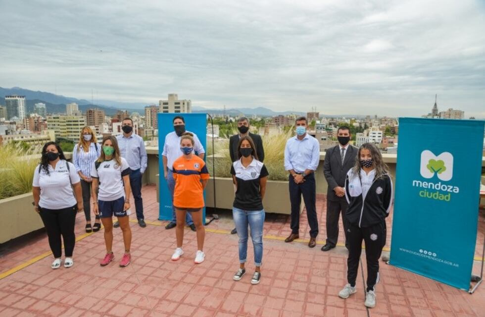 La UNCuyo será sede de un torneo femenino de fútbol “Copa Mujeres Líderes”