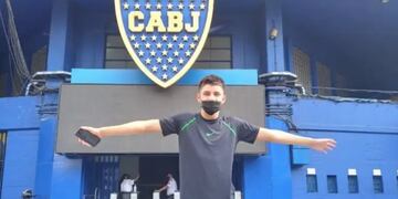 Matías Fuentes haciendo  realidad su sueño: jugar en Boca Juniors.