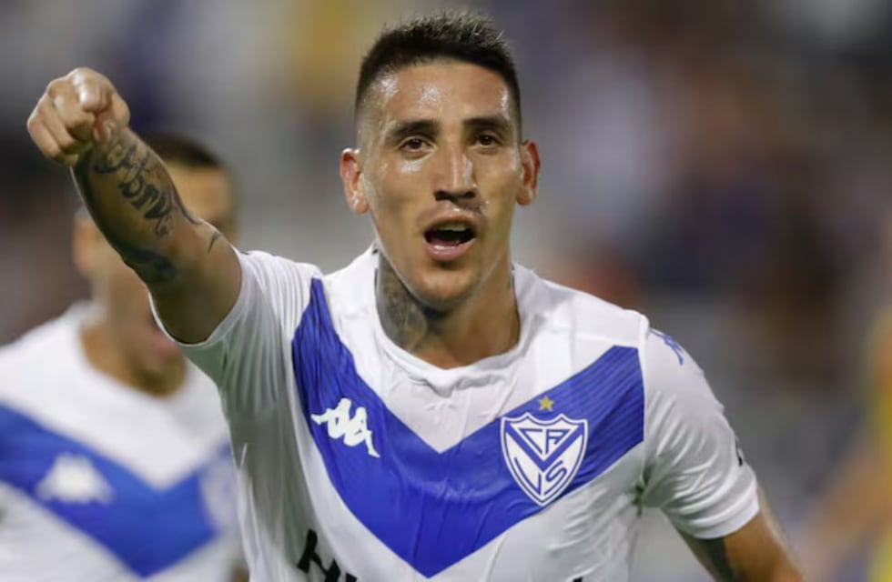 Fue una promesa del fútbol, pero las polémicas lo sobrepasaron: los grandes escándalos de Ricardo Centurión