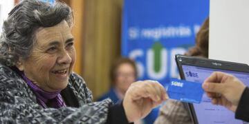 Continúa el registro para la tarjeta SUBE en Rosario
