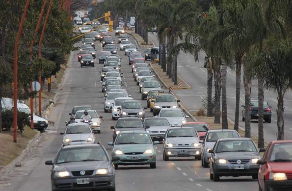 Importante congestión de vehículos en el regreso desde la Costa Atlántica luego del feriado de Semana Santa