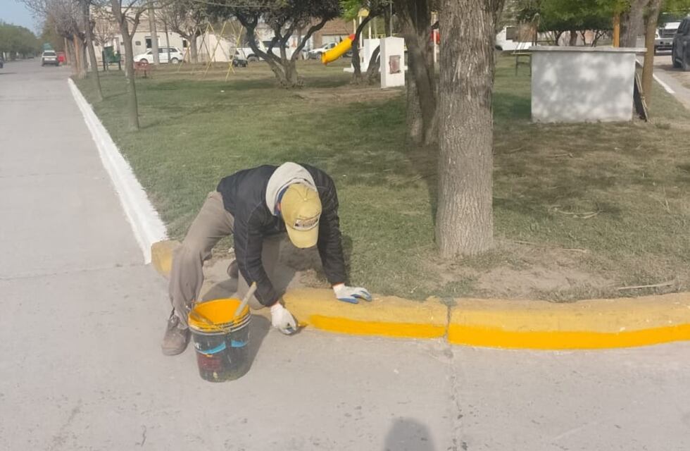 Barrios Limpios trabajó en Copetonas de cara a la Fiesta del Mate y la Torta frita