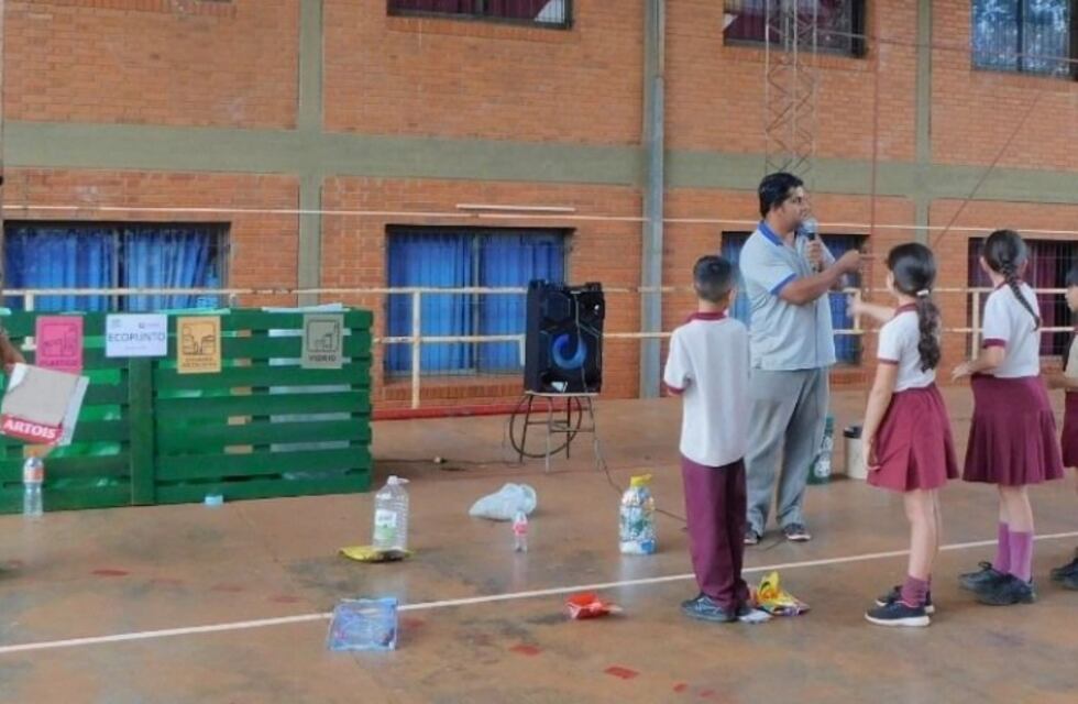 Wanda | Se realiza en establecimientos educativos Campaña de concientización de residuos urbanos