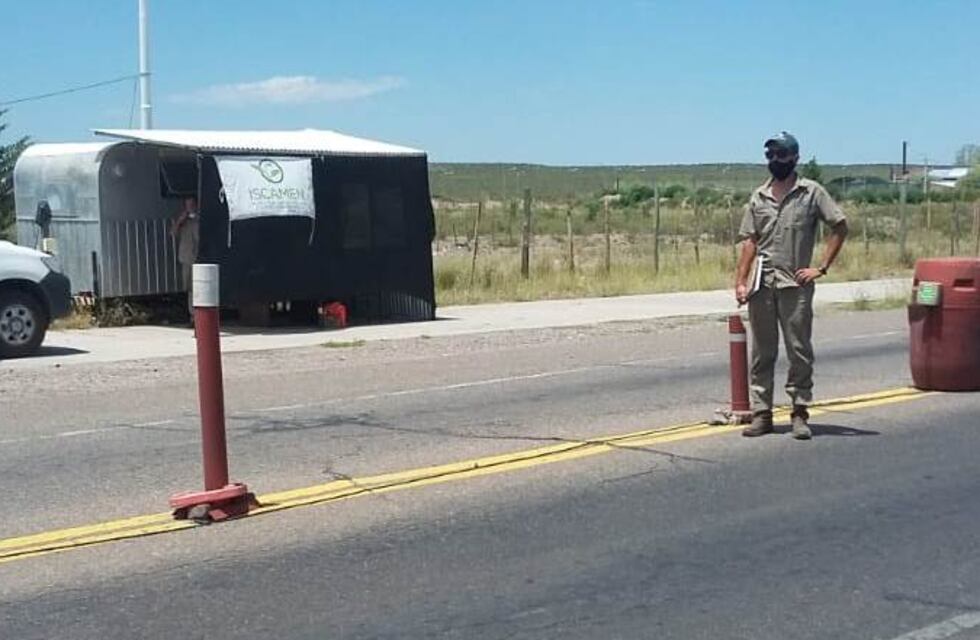 El Iscamen controla la polilla de la vid en Pareditas