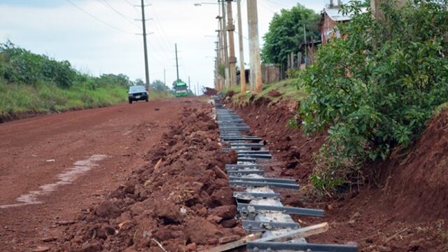 Obras públicas en un barrio de Posadas