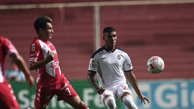 El Rojo salió favorecido con el resultado por su posición en el grupo B. (@independiente)