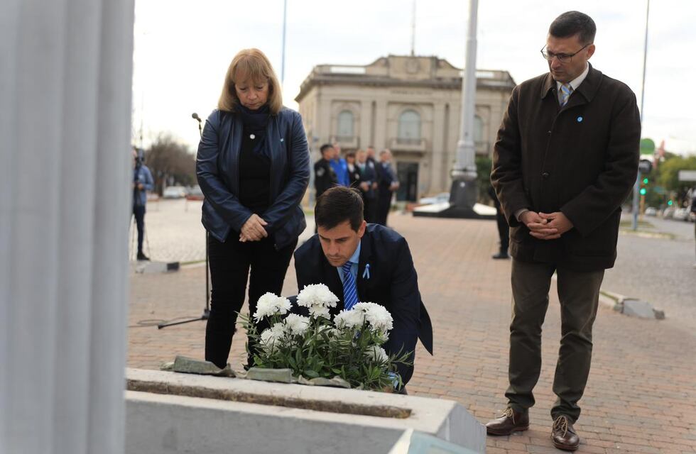 Leonardo Viotti encabezó la jornada conmemorativa por el Día de la Bandera