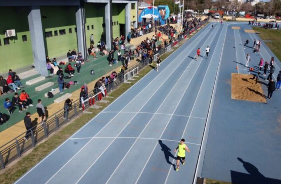 Colón obtuvo el primer puesto en atletismo en las finales provinciales de los Juegos Evita 2022