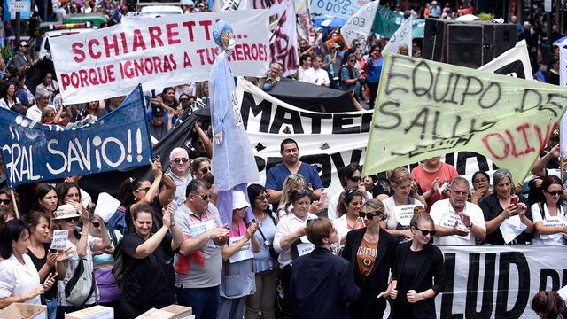 Protesta del personal de salud en Córdoba. (Ramiro Pereyra / La Voz)
