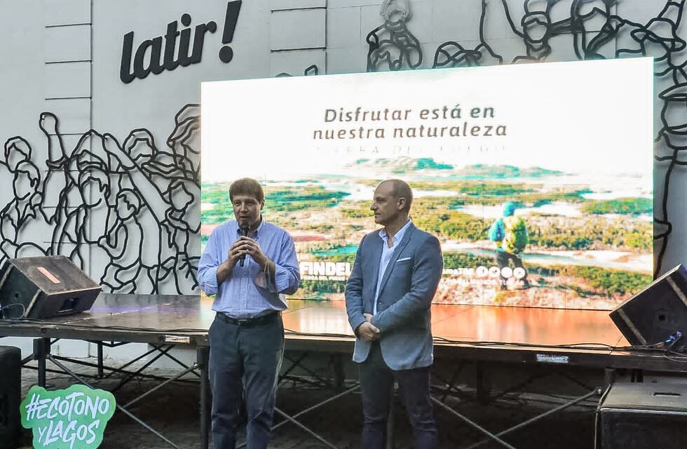 Tierra del Fuego: Gobierno presentó la promoción turistica de la provincia en Buenos Aires
