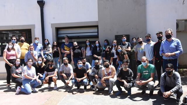 Una treintena de jóvenes se sumaron a sus prácticas laborales