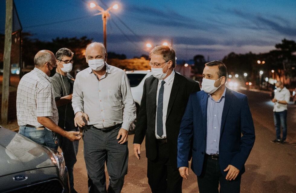 El Gobernador de la provincia encabezó la asunción del nuevo intendente de Colonia Wanda