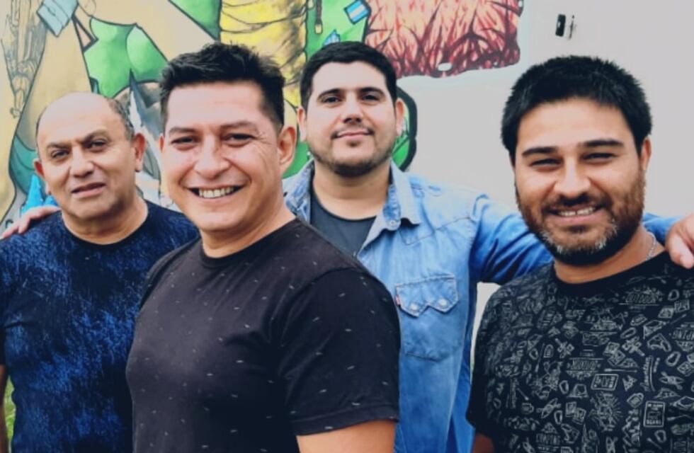 El conjunto salteño Vale Cuatro vuelve a los escenarios con un show streaming internacional