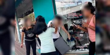 Golpearon a un abusador en Cosquín.