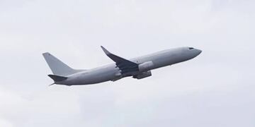 El misterioso avión que aterrizó en Córdoba ( Aerolíneas Argentinas ).