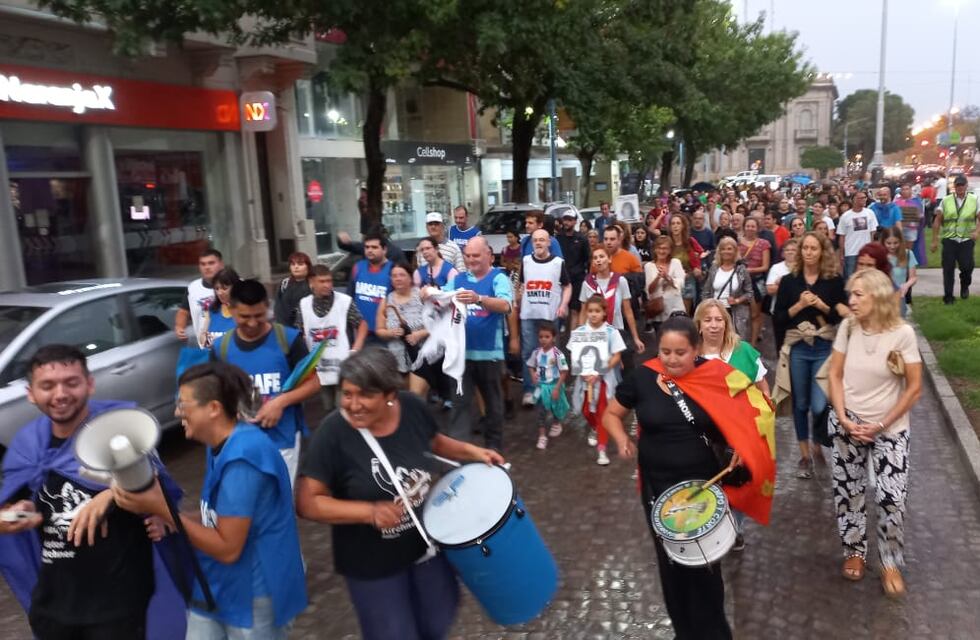 Pese a la lluvia, Rafaela marcó en el Día de la Memoria, la Verdad y la Justicia