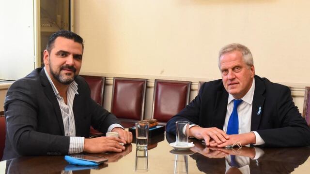 Vuoto junto al ministro Jaime Perczyk acordaron el financiamiento para completar la obra de acceso cubierto a la UNTDF