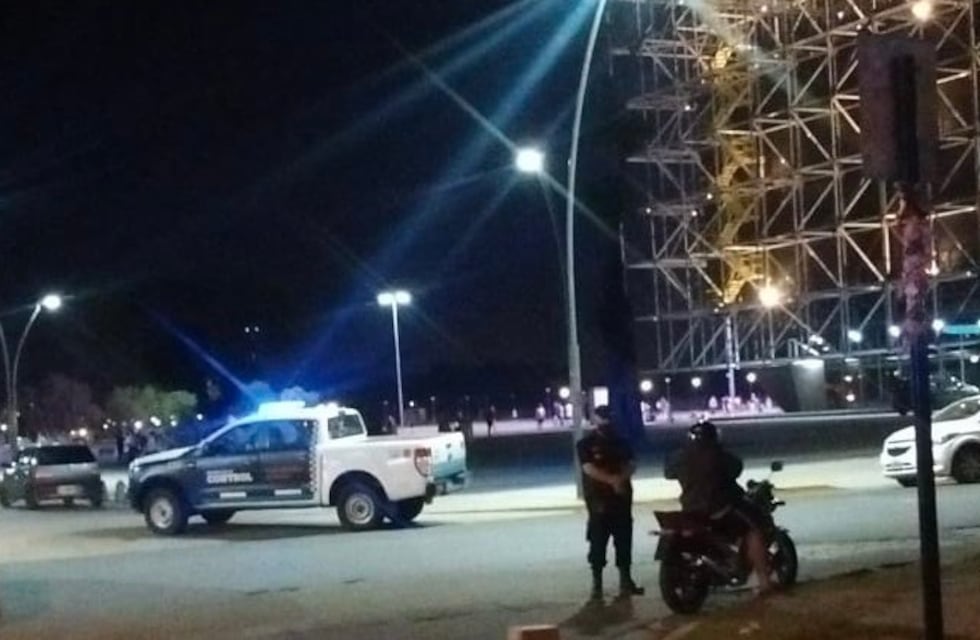 Anuncian controles fijos para prevenir fiestas en espacios públicos de Rosario