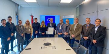 El AIR recibió certificación internacional