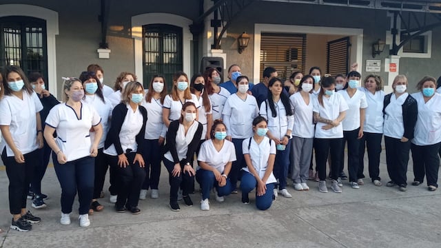 "Y un día volvimos a encontrarnos": emotiva celebración en el Día de la Enfermería